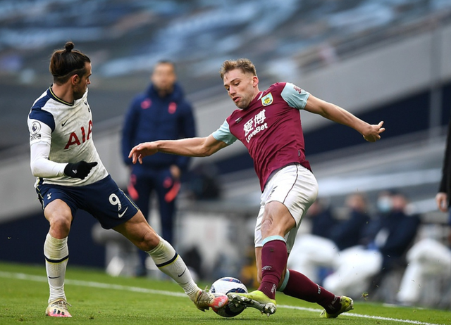 目睹15岁男孩山顶解说后，秘鲁甲转播商报销路费邀其出席联赛