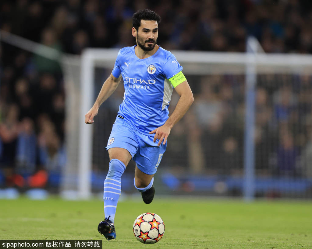 特里：埃斯特旺绝对是巨星胚子，很高兴马雷斯卡在保护他（特里称埃斯特旺具巨星潜质，赞马雷斯卡保护有方）